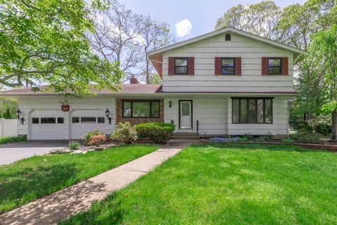 284 Bow Drive Hauppauge NY 11788