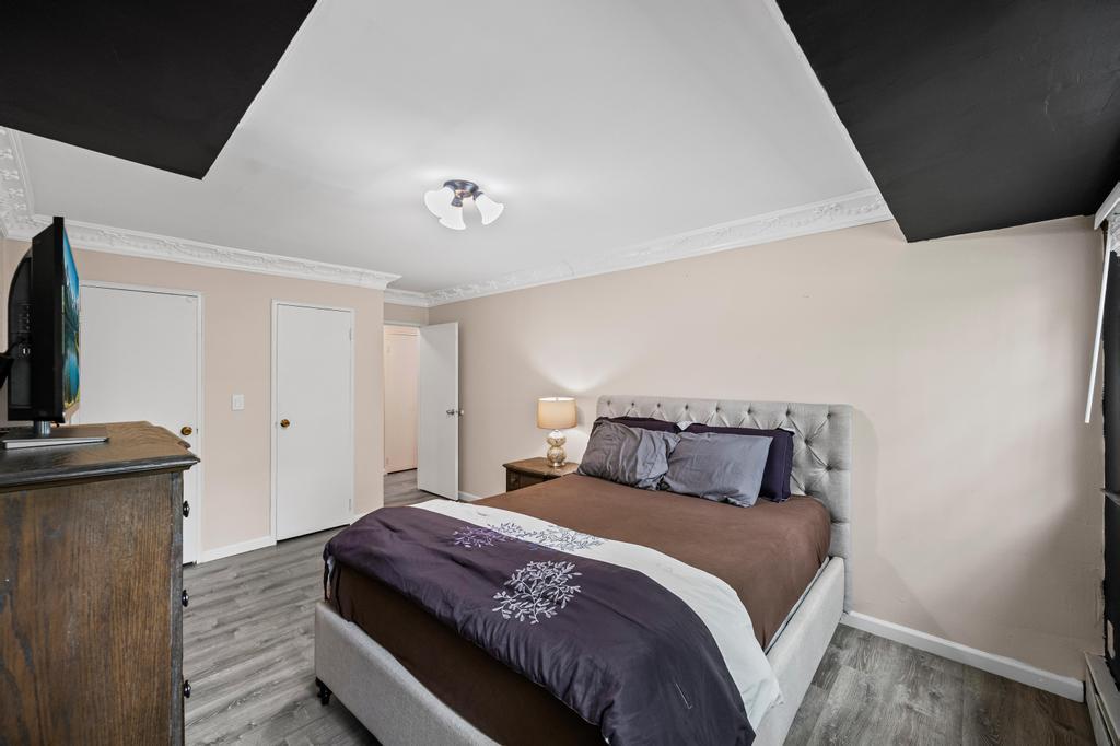 804 Towne House Village, Hauppauge, New York image 11