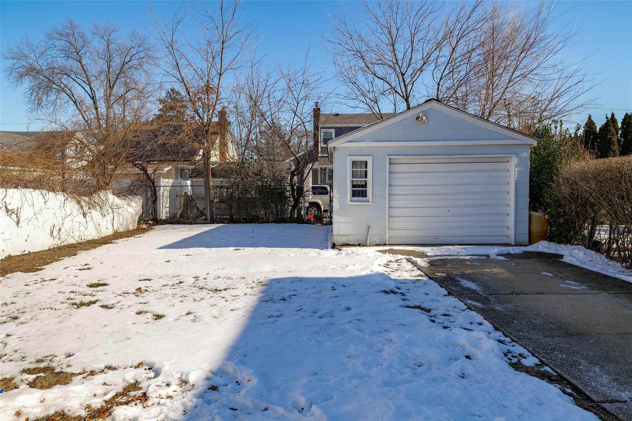 321 Fenimore Avenue, Uniondale, New York image 26