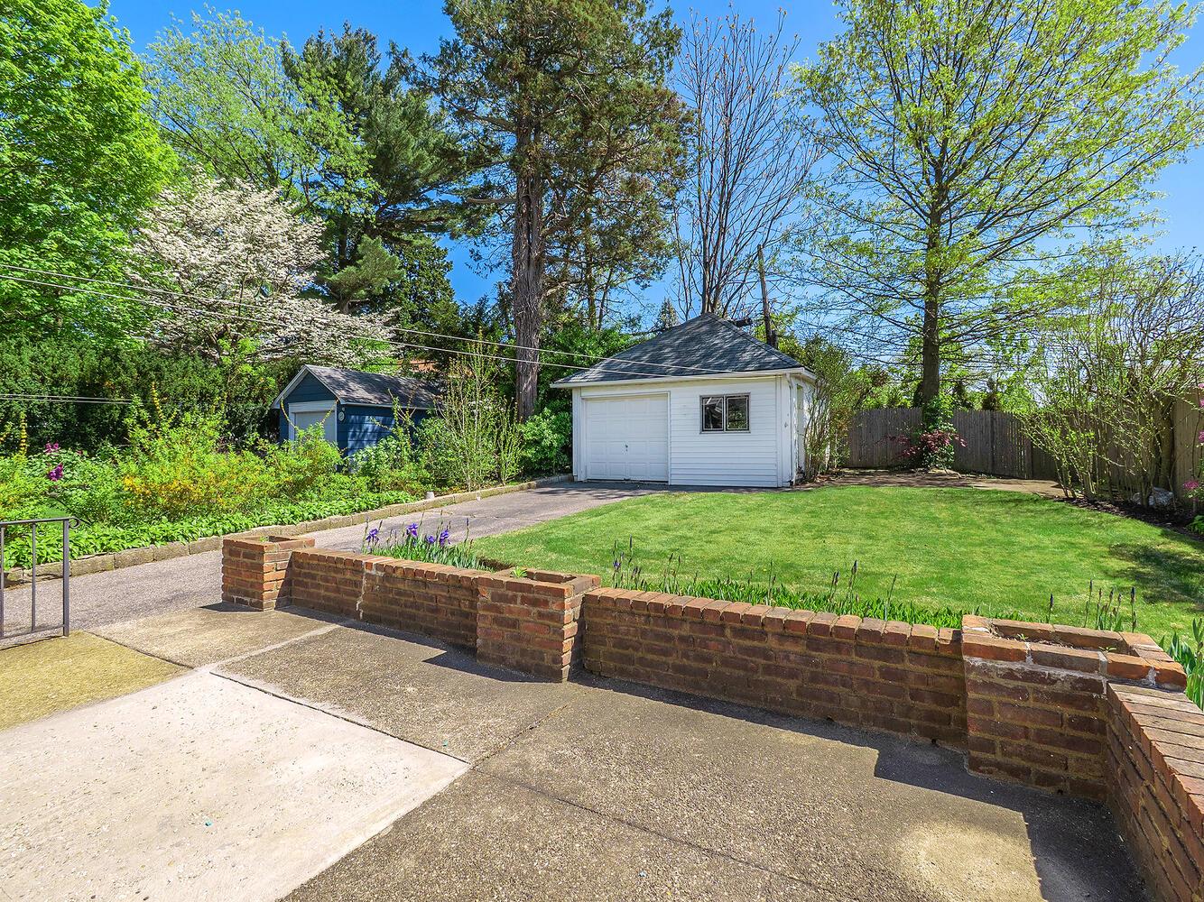2 Fairview Avenue, Port Washington, New York image 22