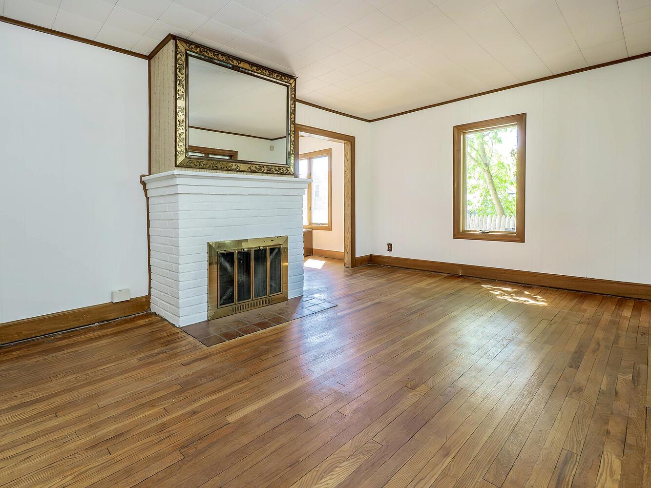 2 Fairview Avenue, Port Washington, New York image 4