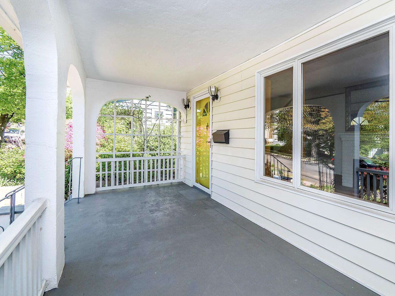 2 Fairview Avenue, Port Washington, New York image 3