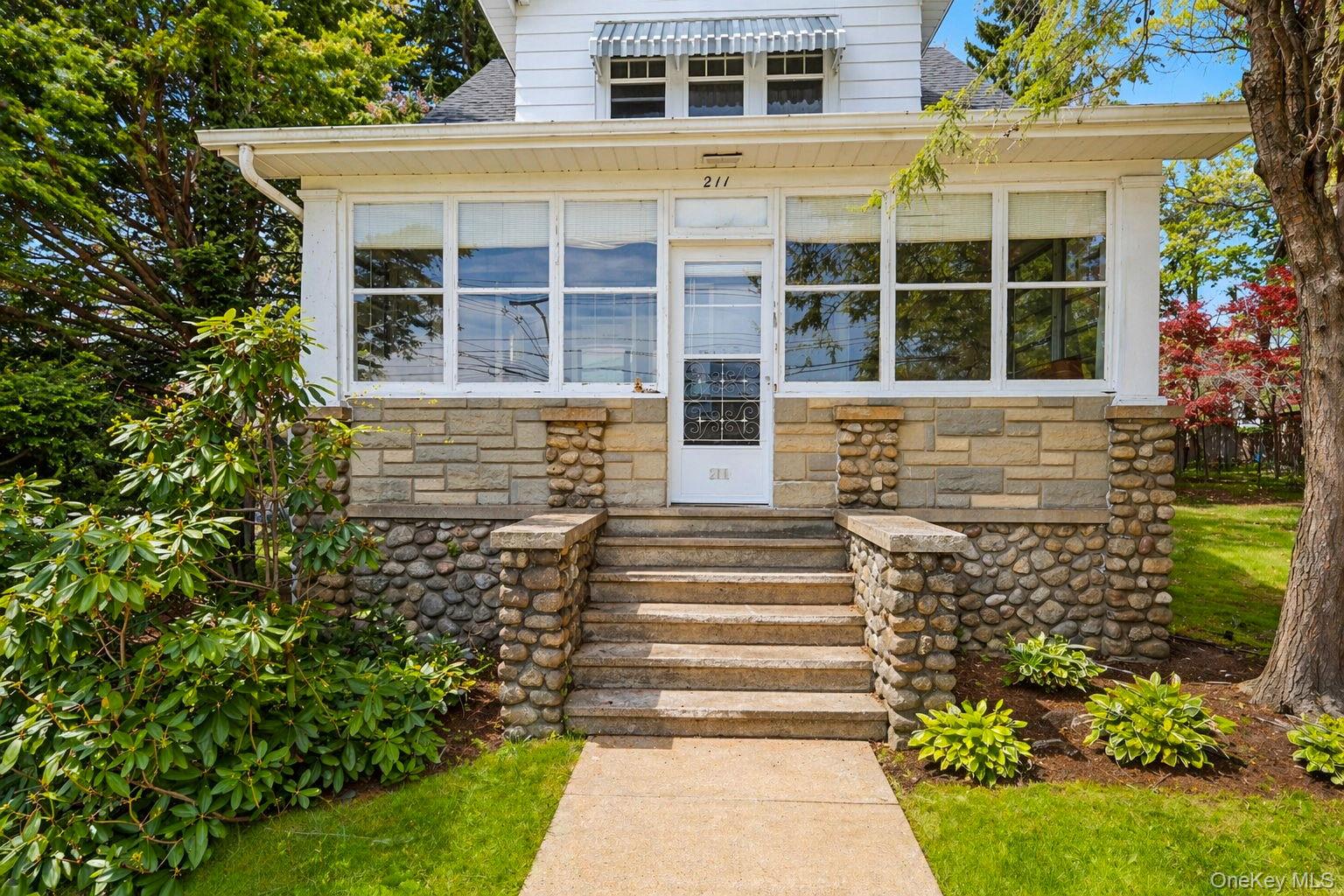 211 Old Middletown Road