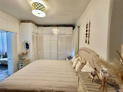 Homes For Sale - 543 W 160th Street #5D<br/> New York (Manhattan), NY 10032