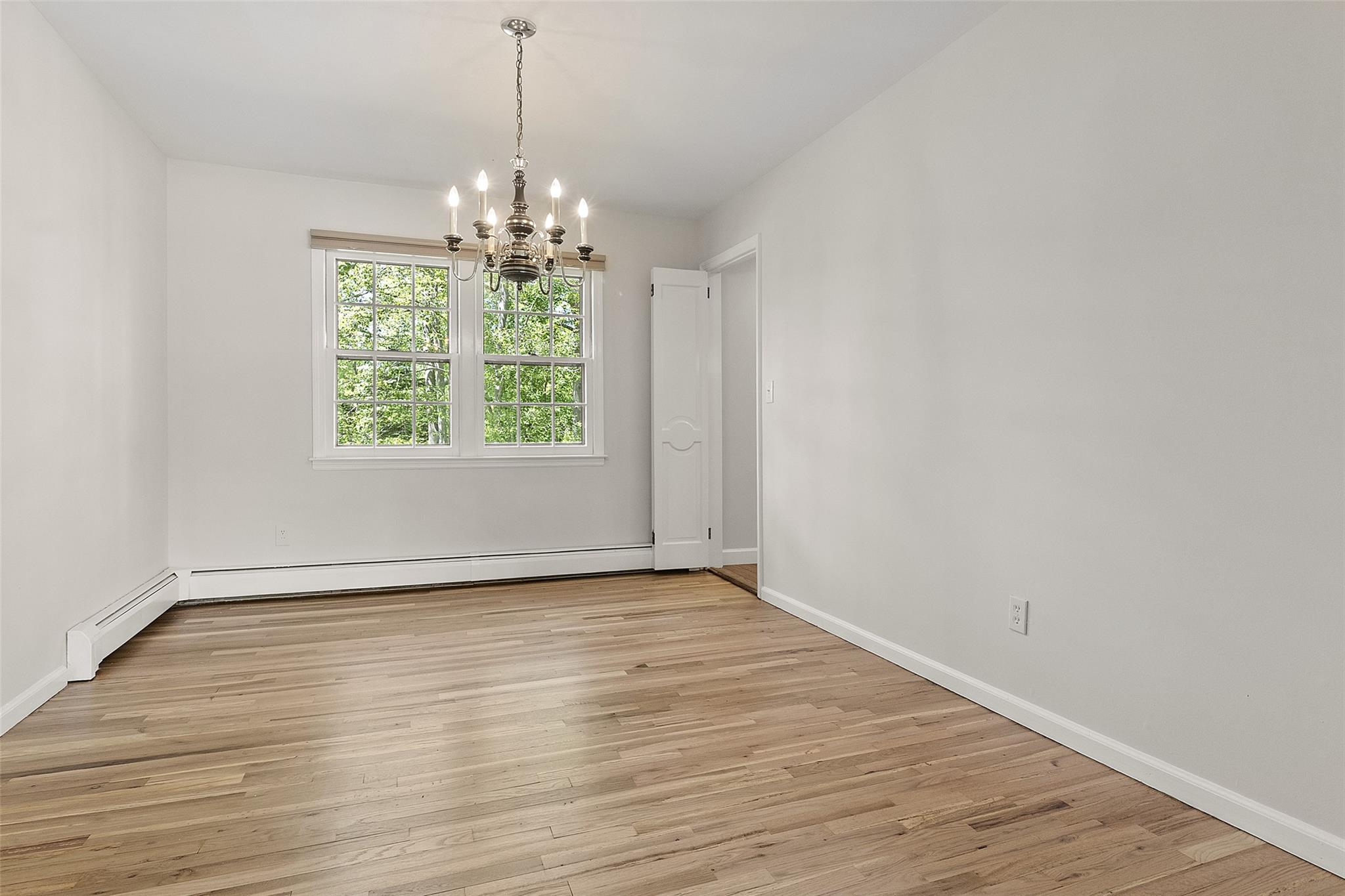 150 Maywood Road, New Rochelle, New York image 4