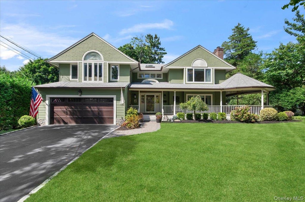 Photo of 60 Lafayette Avenue, Sea Cliff, NY 11579 (MLS # 1042500)