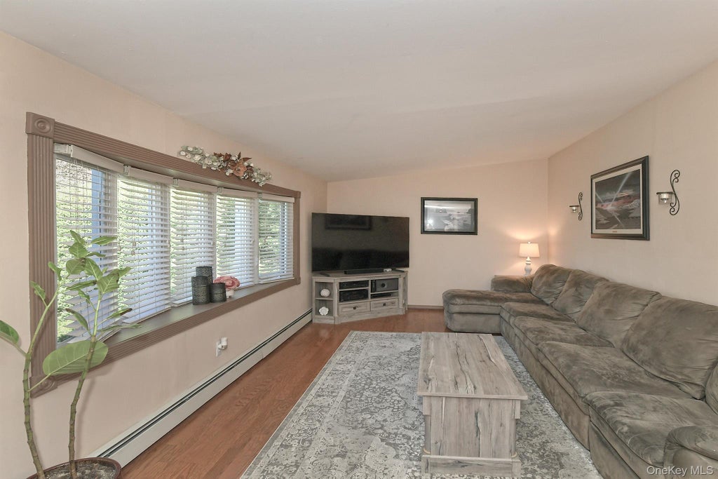 Photo of 11 Crooked Pine Drive, Medford, NY 11763 (MLS # 1051827)