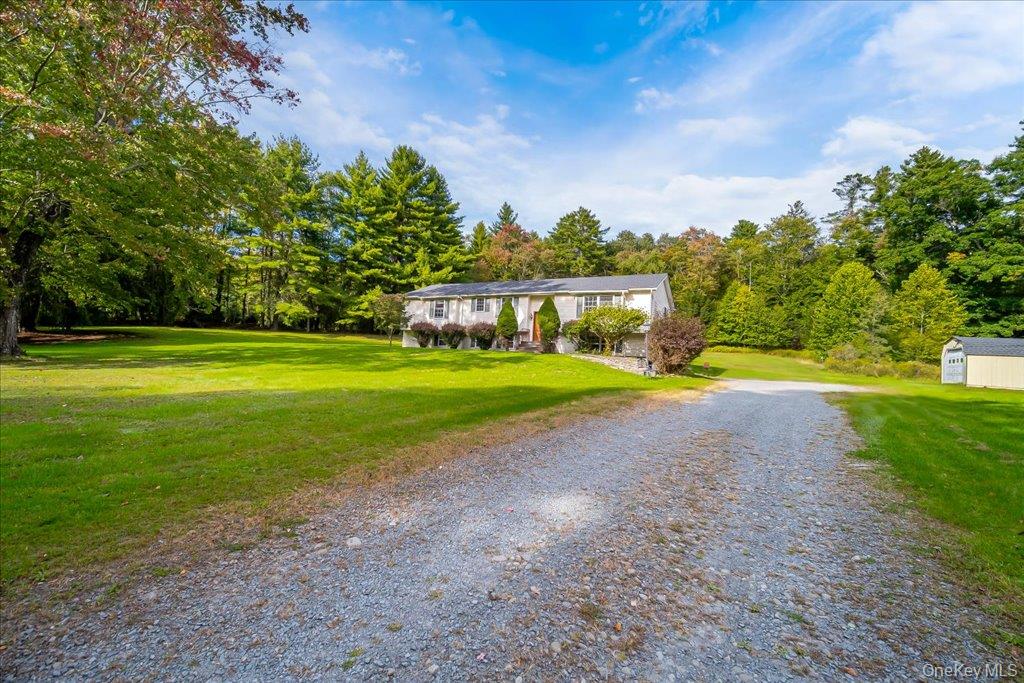 Photo of 618 Hasbrouck Road, Woodbourne, NY 12788 (MLS # 1058435)