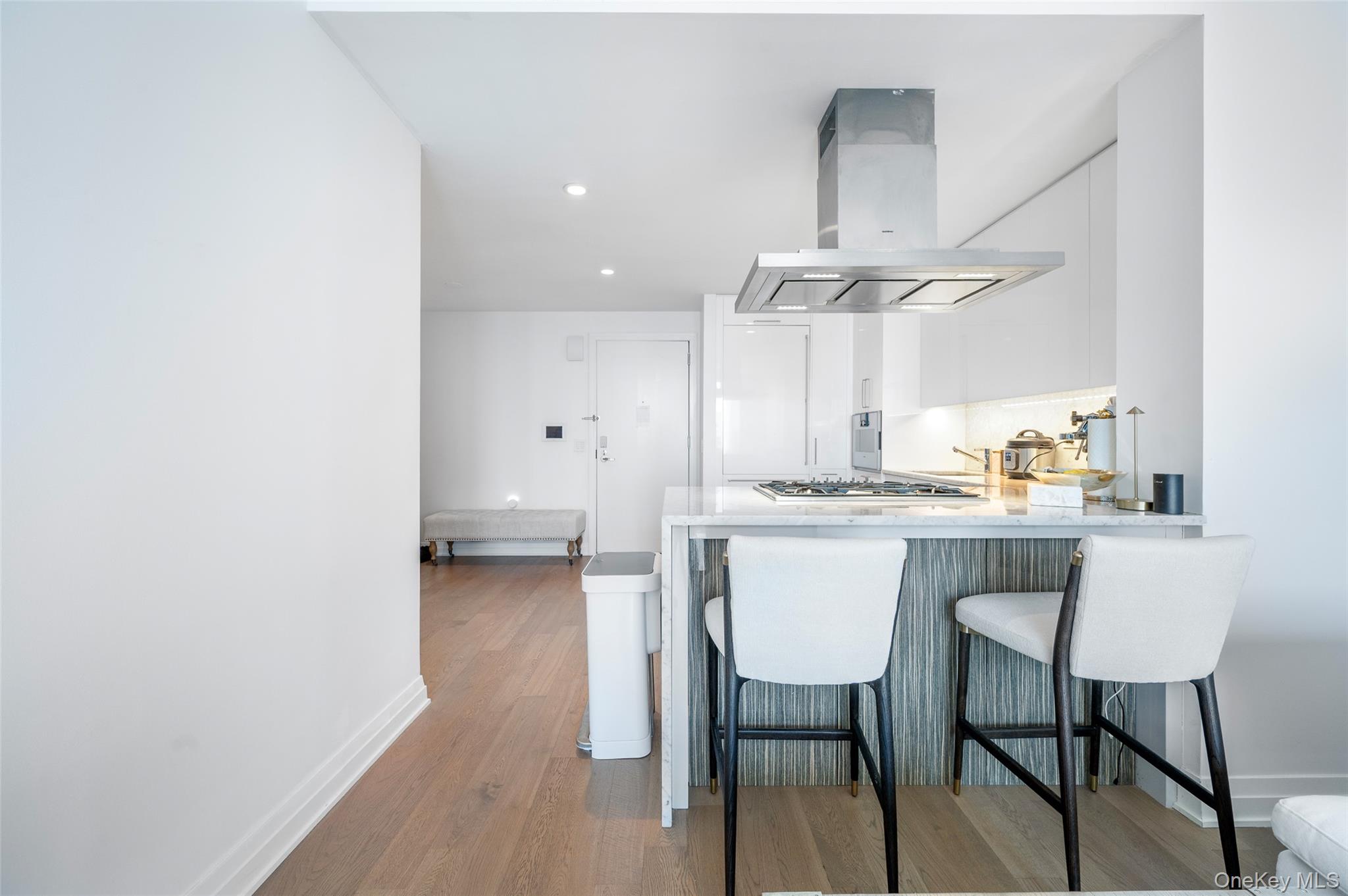 460 W 42nd Street 57G