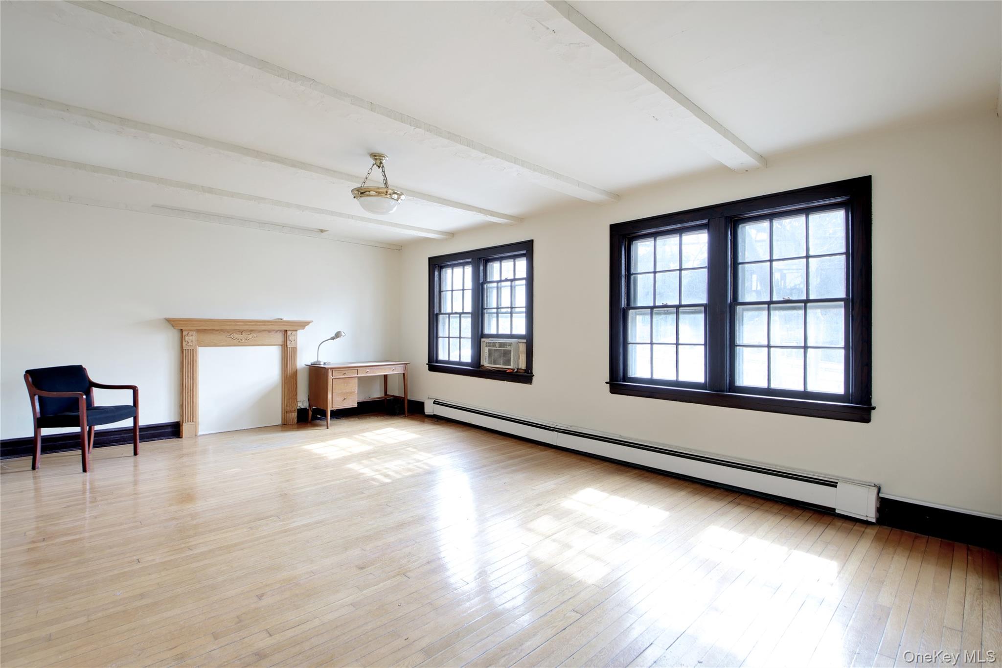 1613 Northern Boulevard