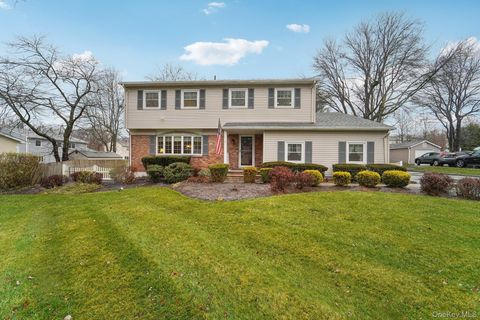 Condo For Sale - 84 Townline Road<br/> Nanuet, NY 10954