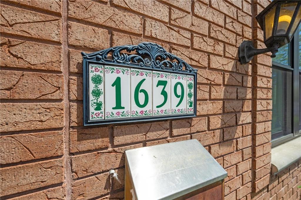 1639 Hendrickson Street
