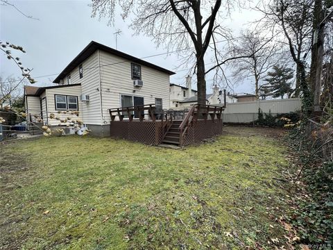 7906 214th Street, Bayside, NY 11364 - MLS#: 932998