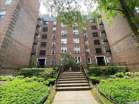 120-10 85 Avenue 2j Kew Gardens NY 11415