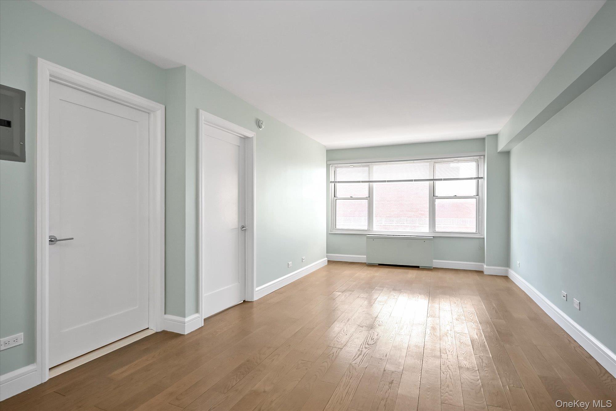 107-40 Queens Boulevard 10D - Photo 3
