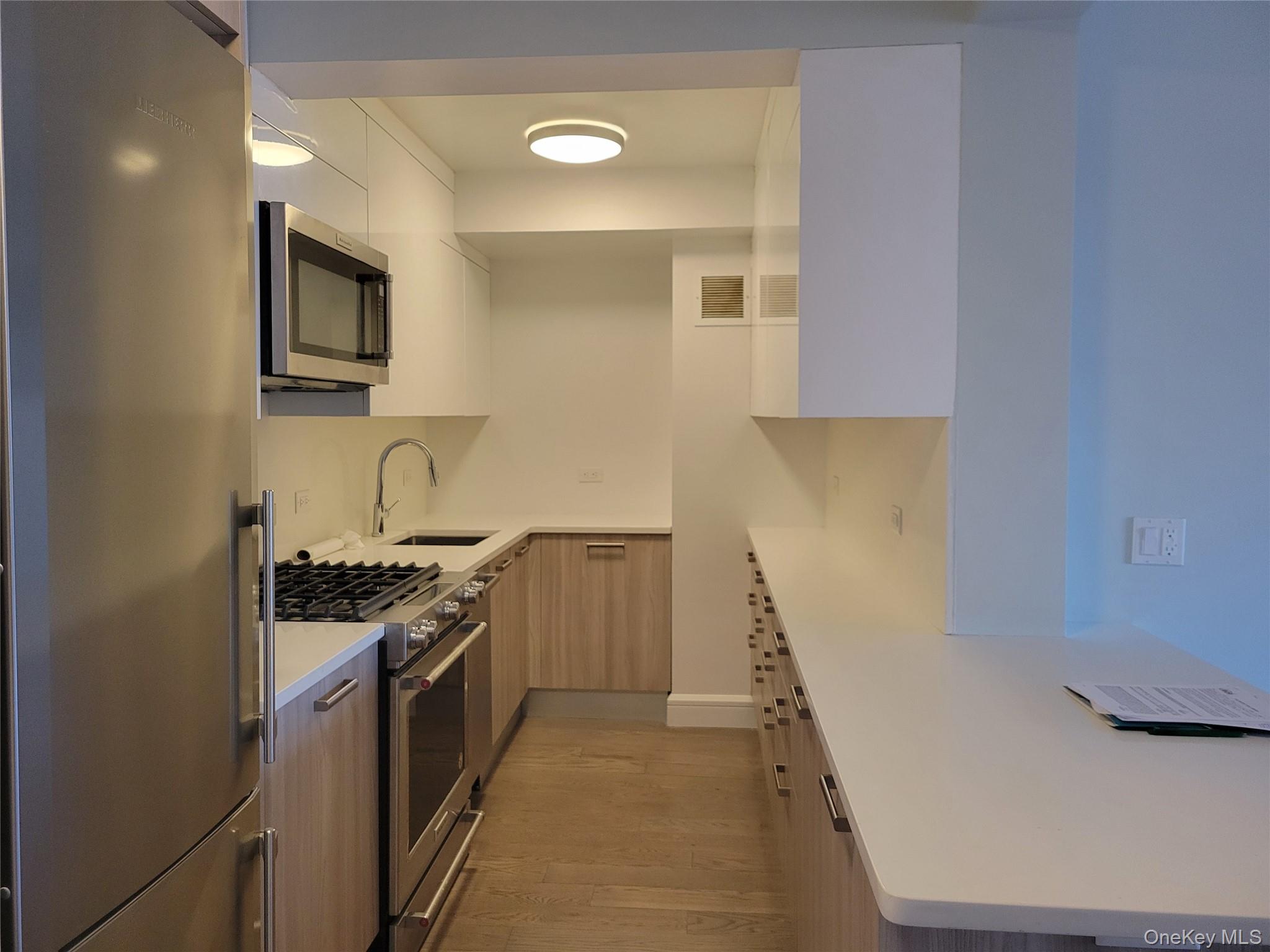 107-40 Queens Boulevard 10 D