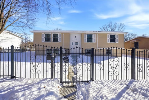 Homes For Sale - 1510 Crotona Park Park<br/> Bronx, NY 10460