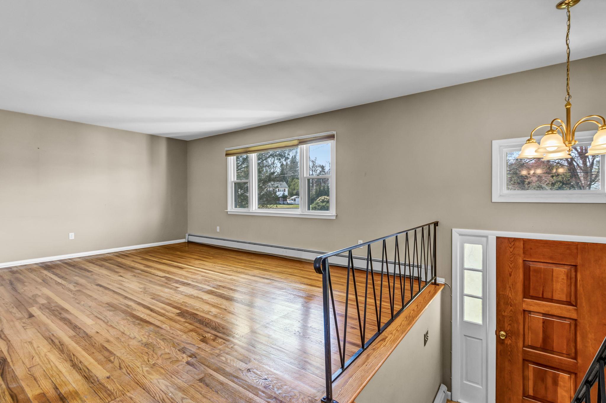 15 John F Kennedy Drive, Blauvelt, New York image 5