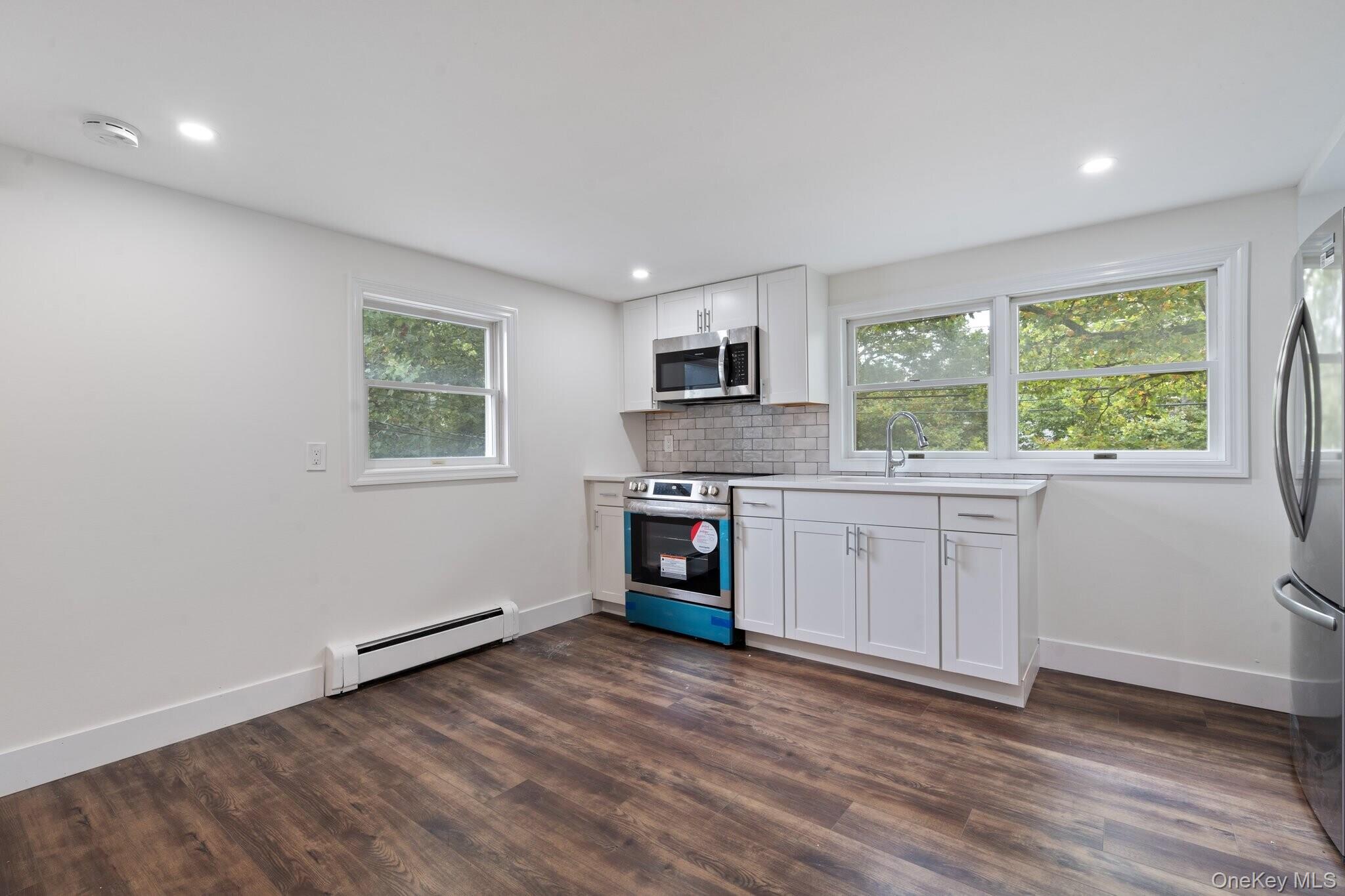 1228 Roanoke Avenue