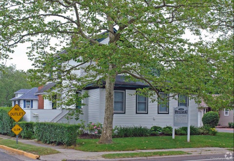 Apartment For Rent - 1228 Roanoke Avenue<br/> Riverhead, NY 11901