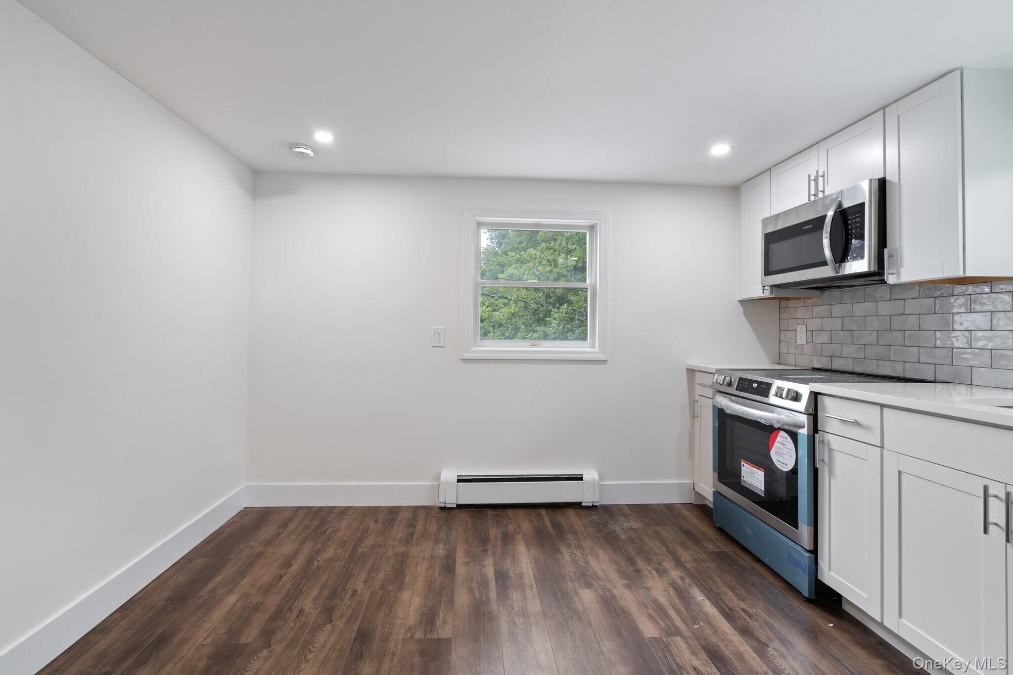 1228 Roanoke Avenue