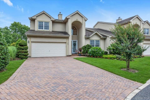 Condo For Sale - 363 Altessa Boulevard<br/> Suffolk County, Melville, NY 11747
