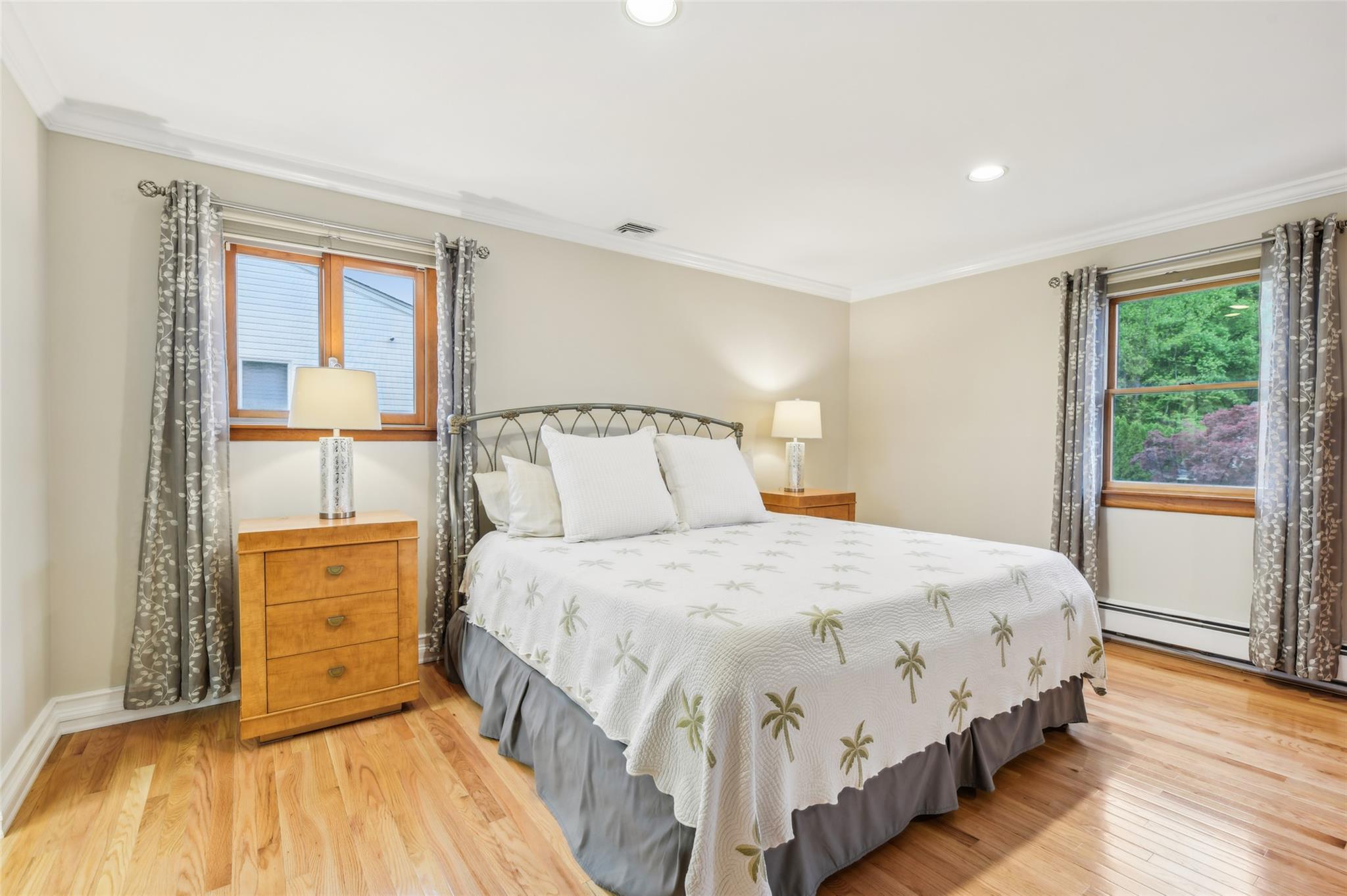 52 Bowman Lane, Kings Park, New York image 18