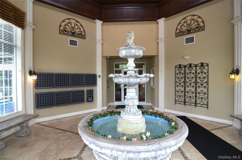 Photo of 1308 Round Pointe Drive #1308, Haverstraw, NY 10927 (MLS # 965889)