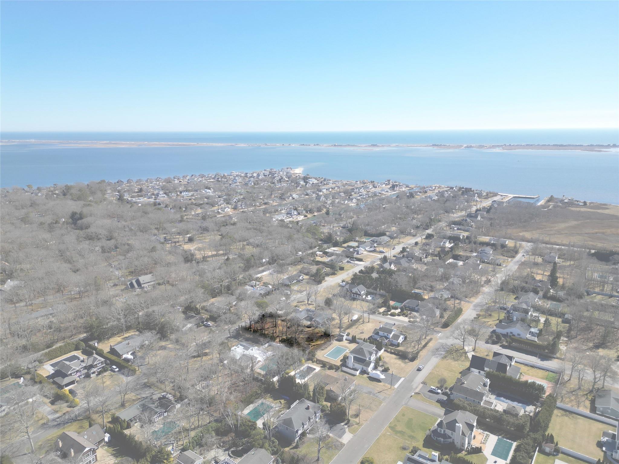 12 Landing Lane, East Quogue, New York image 14