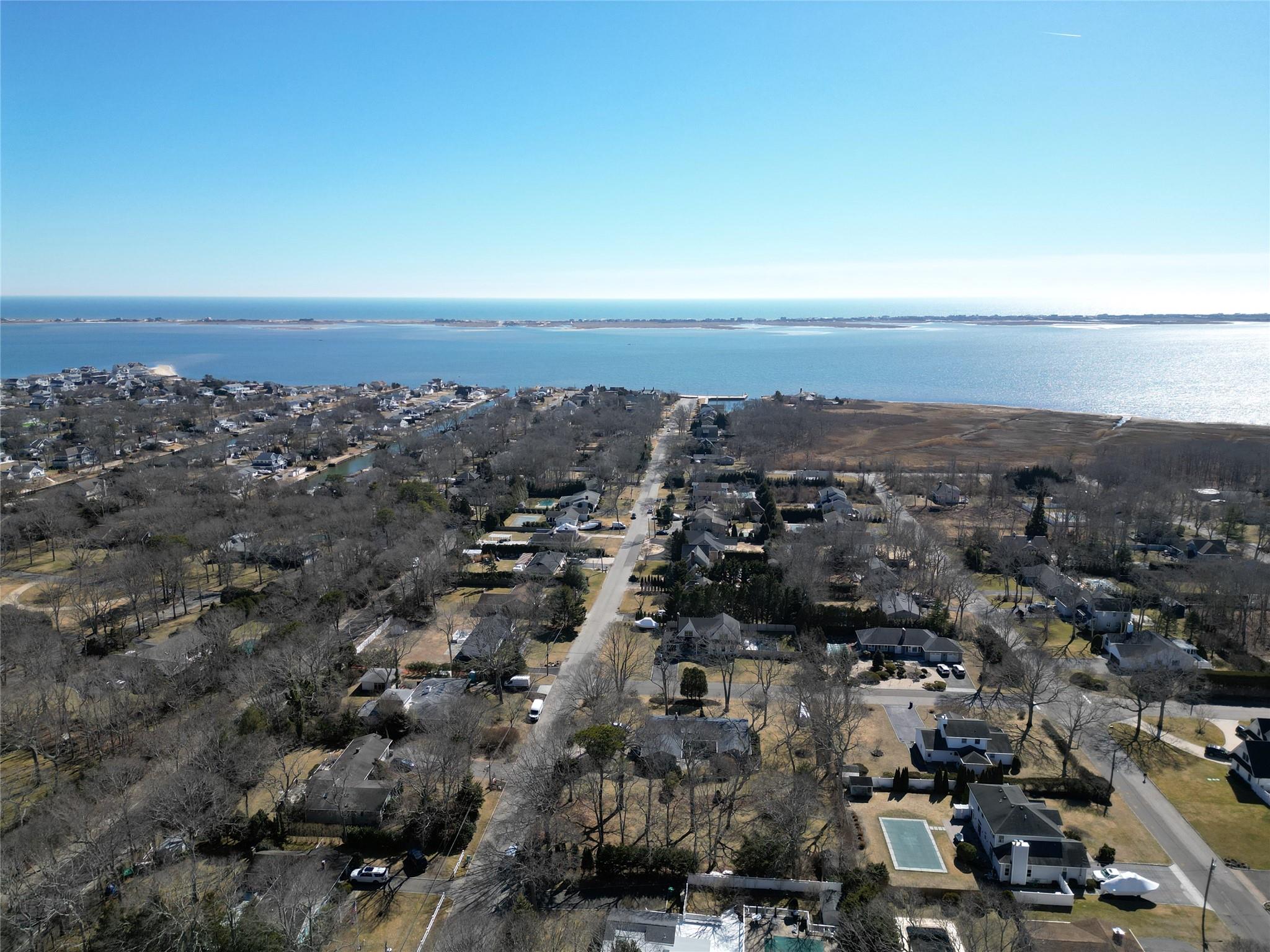 12 Landing Lane, East Quogue, New York image 15