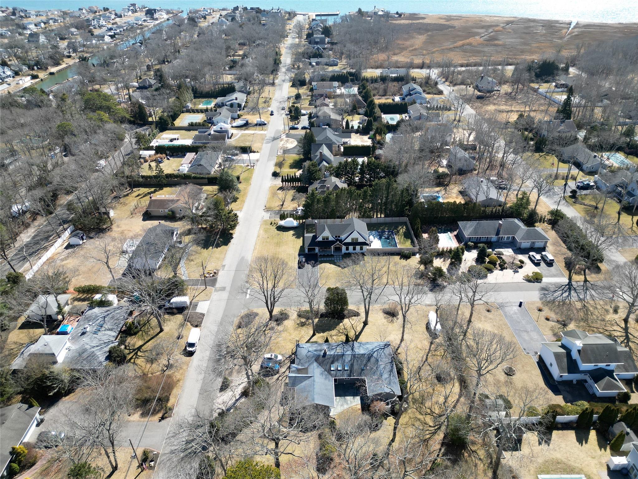 12 Landing Lane, East Quogue, New York image 7