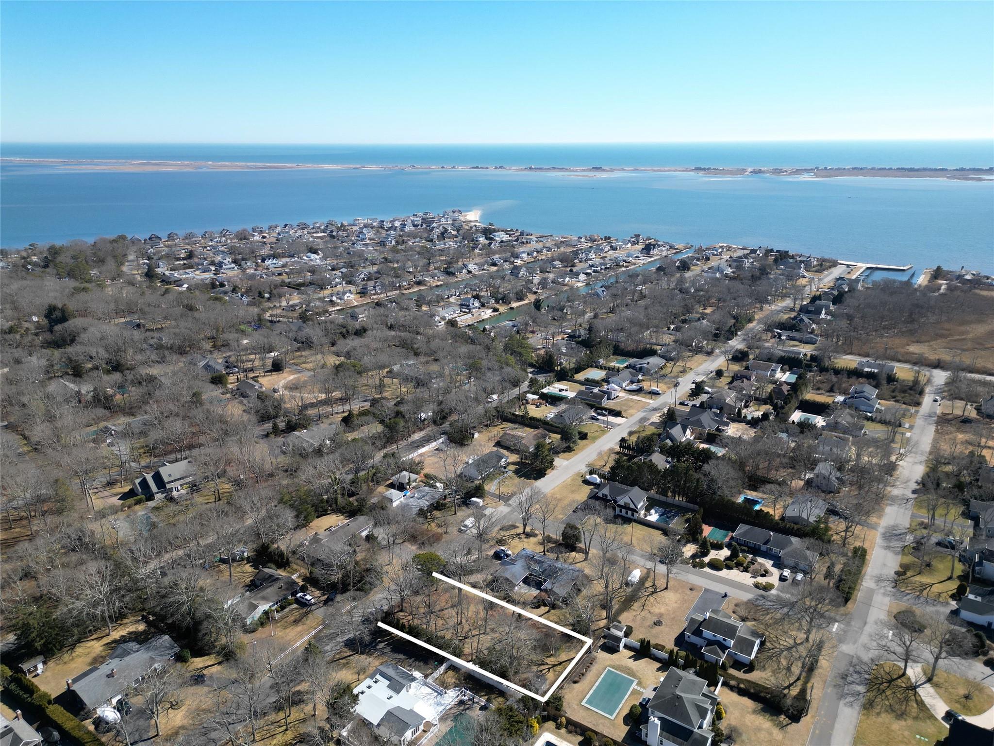 12 Landing Lane, East Quogue, New York image 10