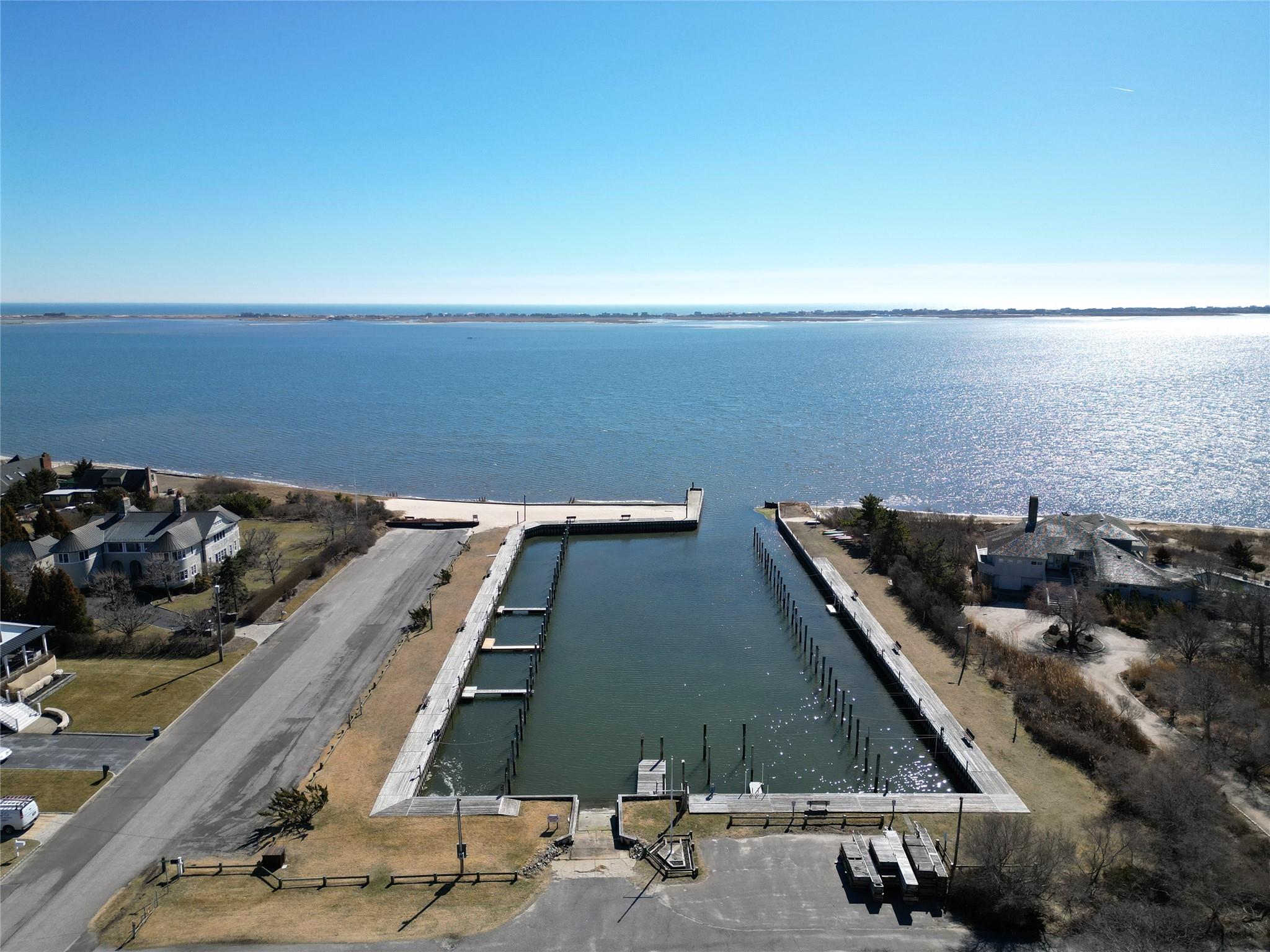12 Landing Lane, East Quogue, New York image 16