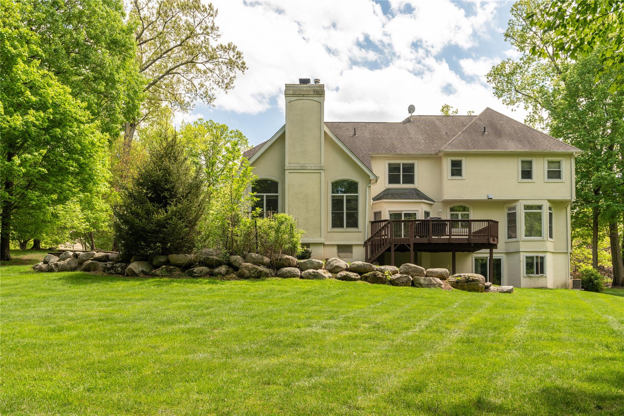 9 Golf Course Drive, Suffern, New York image 38