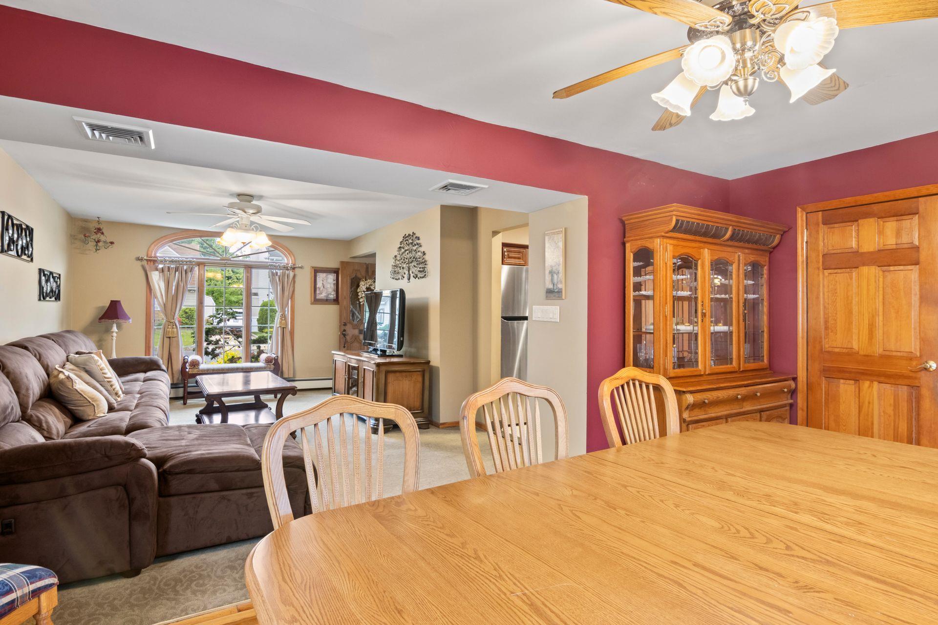 13 Evans Avenue, Albertson, New York image 10