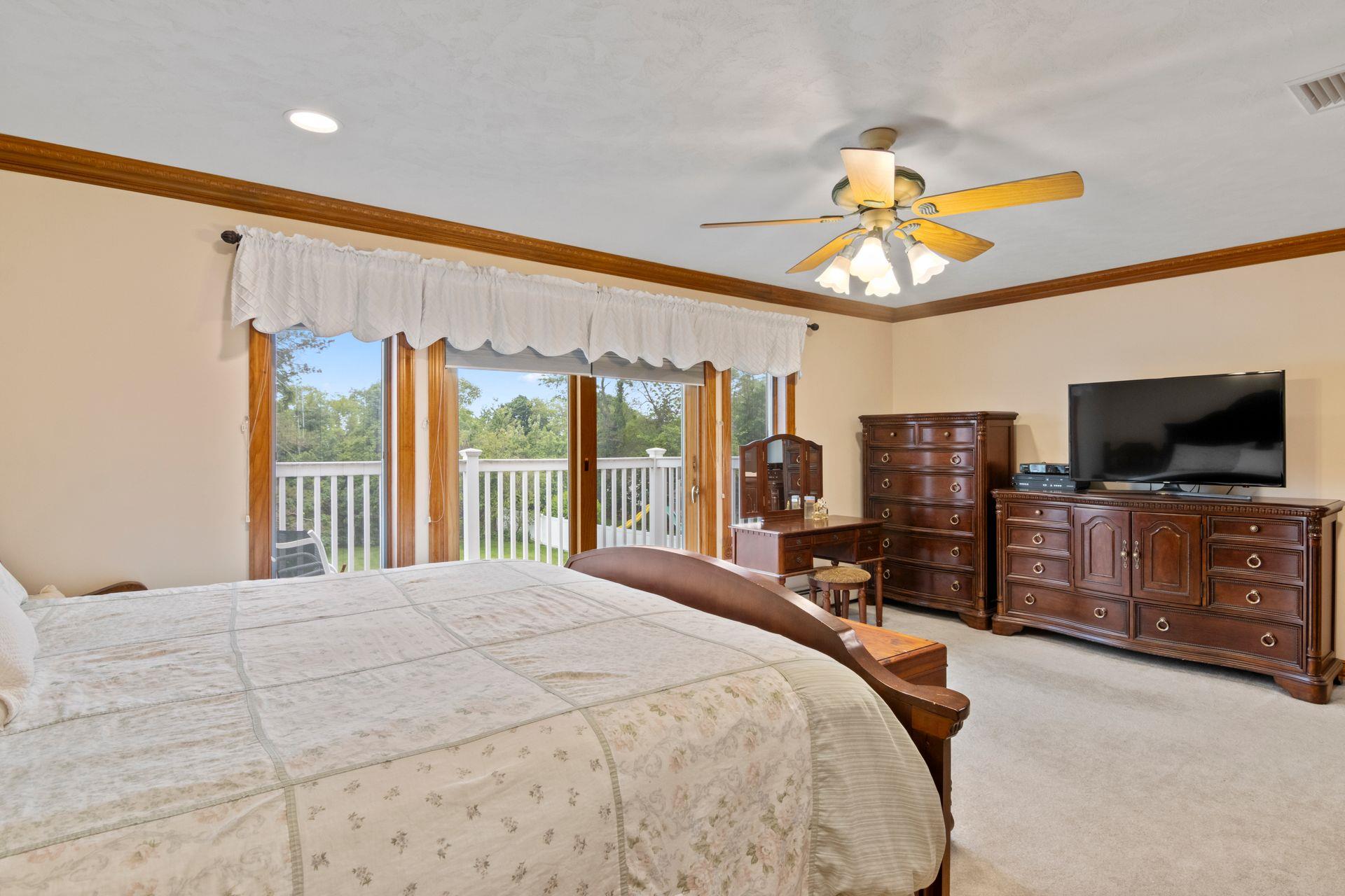 13 Evans Avenue, Albertson, New York image 20