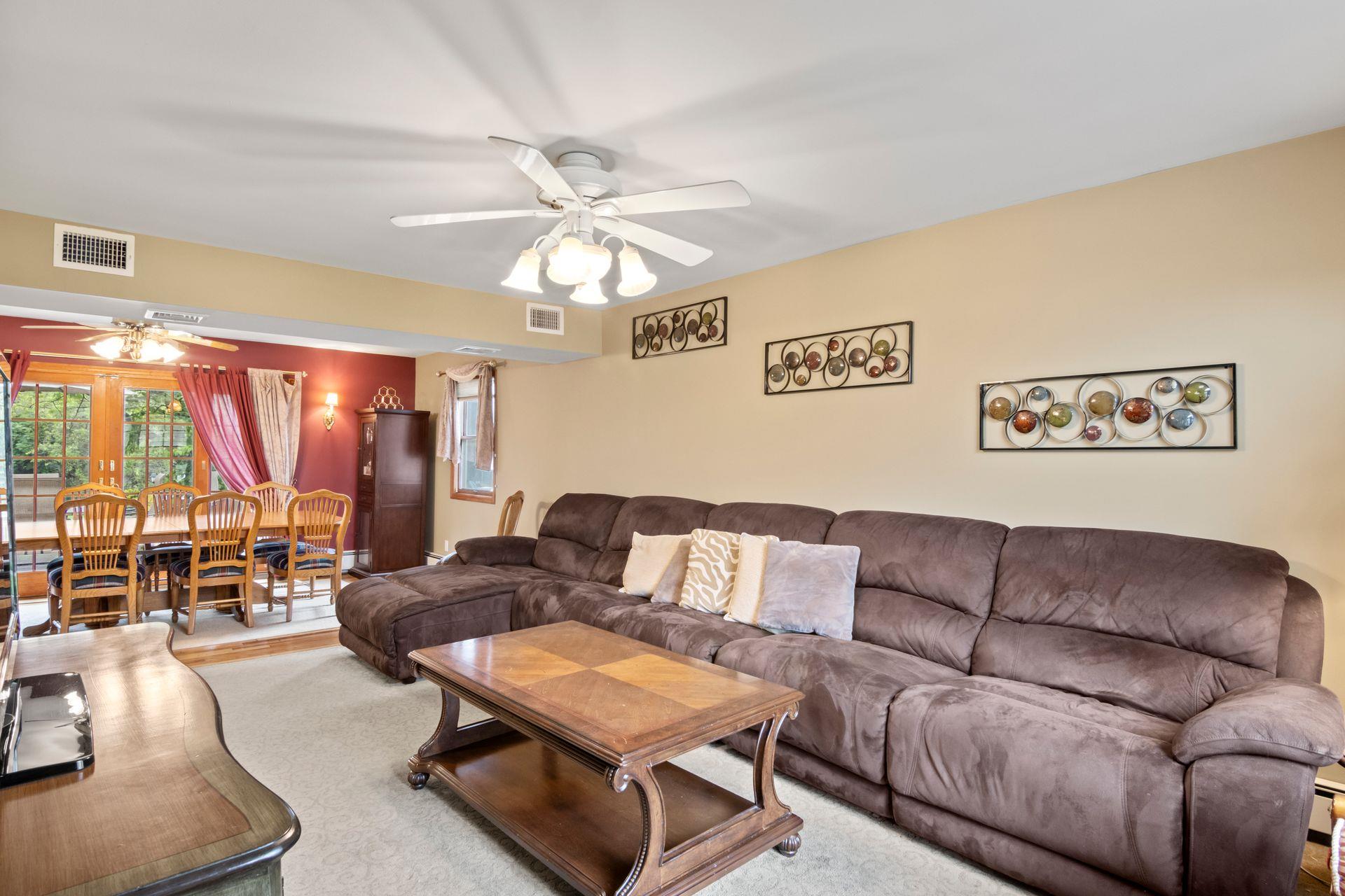 13 Evans Avenue, Albertson, New York image 5