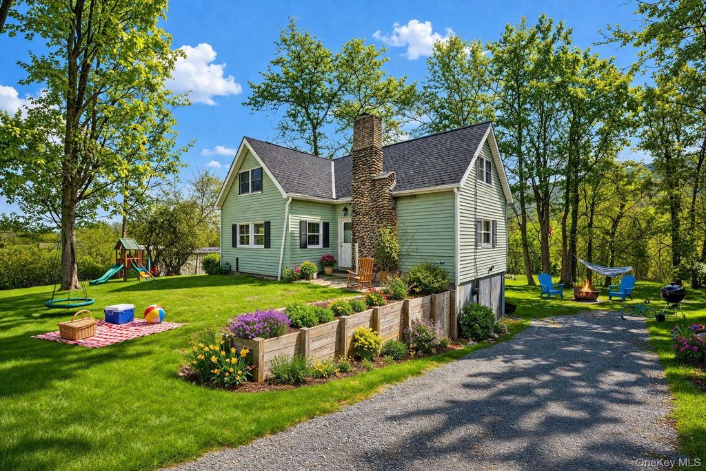 Photo of 8093 Route 209, Ellenville, NY 12428 (MLS # 978304)