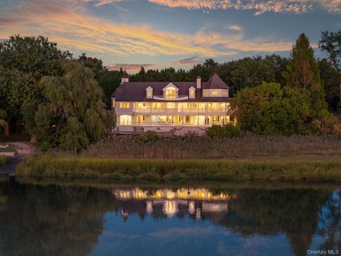 29 Gaul Road S East Setauket NY 11733