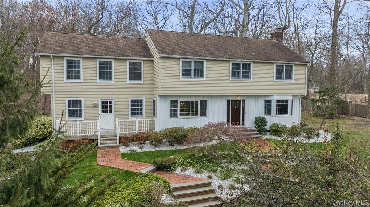 4 Springwood Path