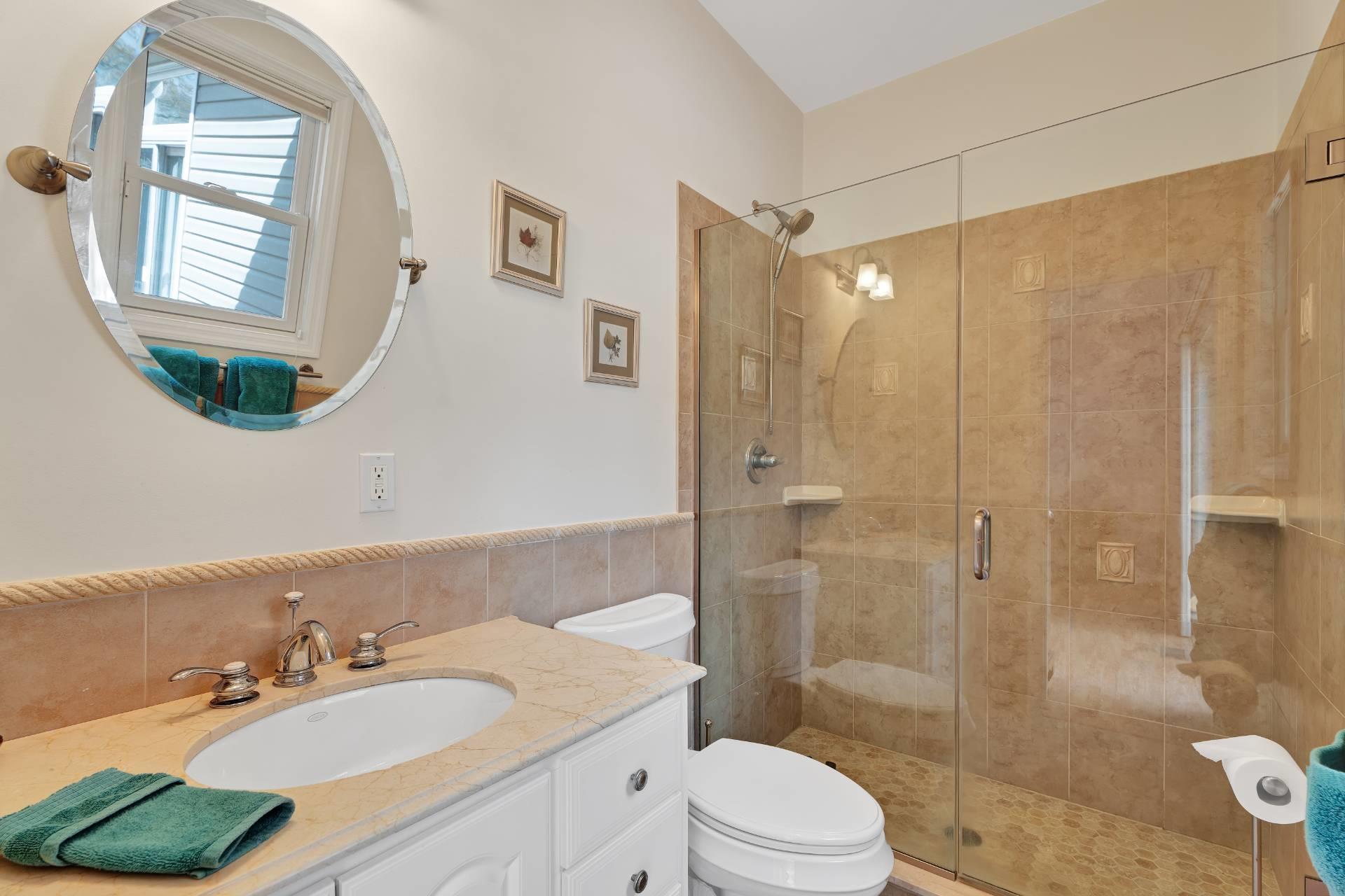 50 Sherwood Road, Hampton Bays, New York image 6