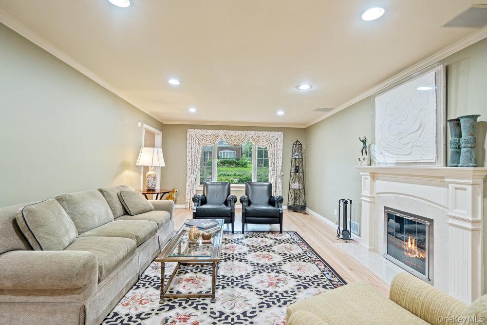 12 Chester Drive