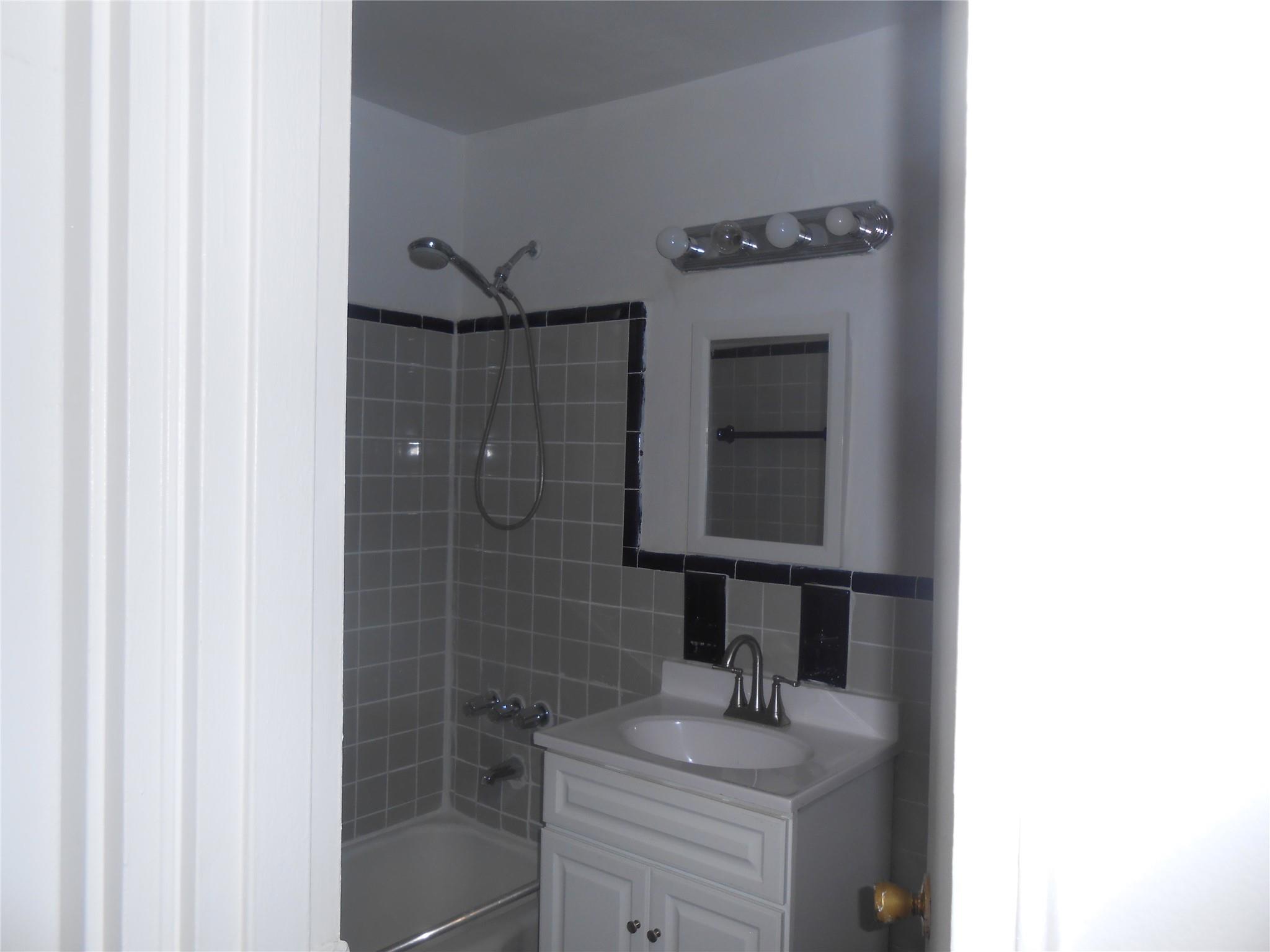 131-11 KEW GARDENS Kew Gardens Rd., Rd #4D, Richmond Hill, New York image 38
