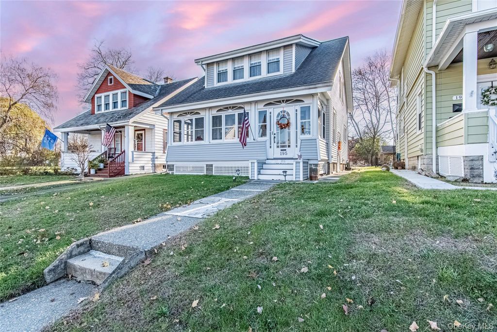 Photo of 195 Hooker Avenue, Poughkeepsie, NY 12603 (MLS # 938365)