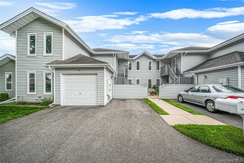 Condo For Sale - 704 Fenway Road<br/> Smithtown, NY 11780