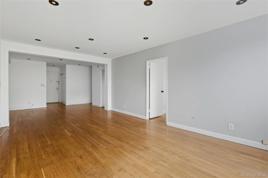Photo of 119 South Highland Avenue #5B, Ossining, NY 10562 (MLS # 924822)