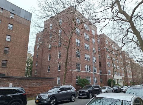 Homes For Sale - 35-21 79th Street #4E<br/> Jackson Heights, NY 11372