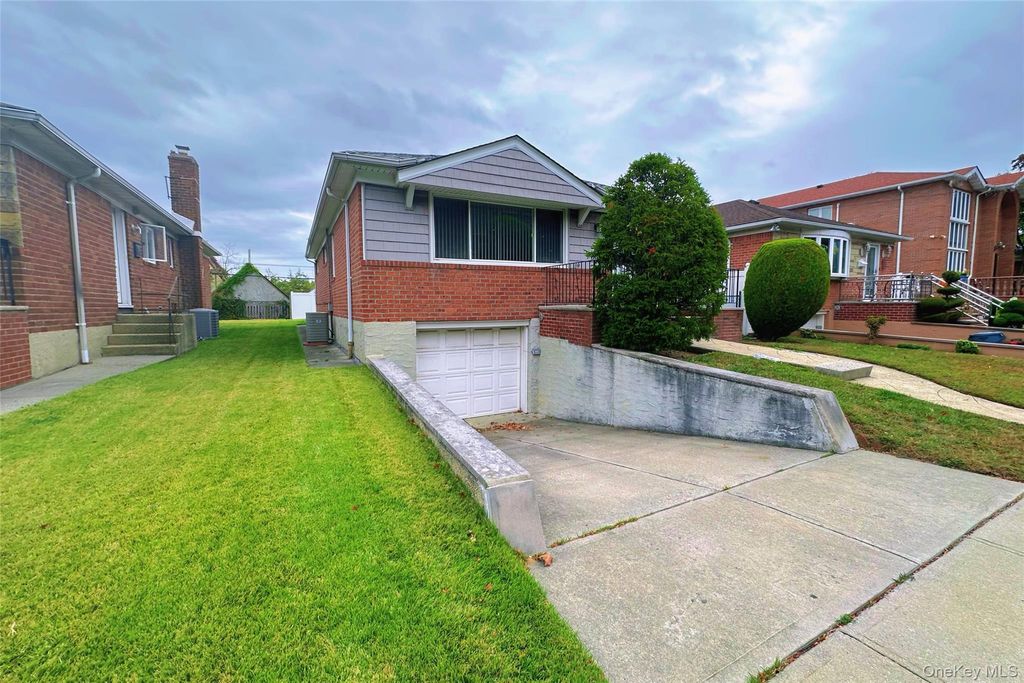 Photo of 166-27 16th Avenue, Whitestone, NY 11357 (MLS # 928216)