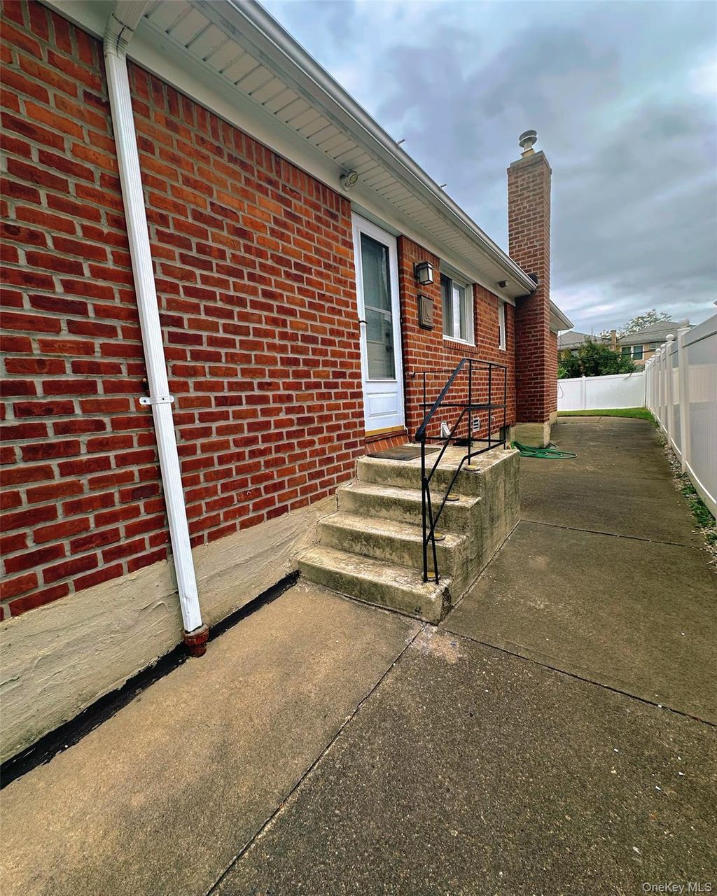 Photo of 166-27 16th Avenue, Whitestone, NY 11357 (MLS # 928216)