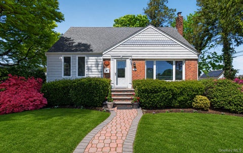 Homes For Sale - 2021 Lincoln Avenue<br/> East Meadow, NY 11554